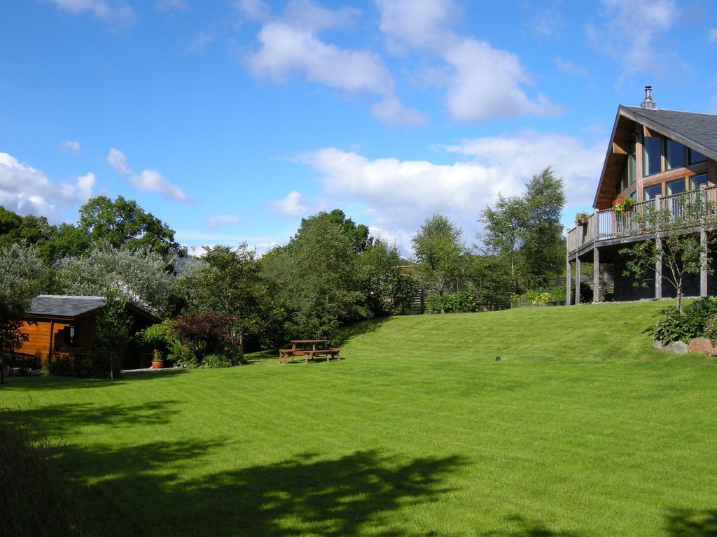Tanglewood Lodge Тейнилт Экстерьер фото